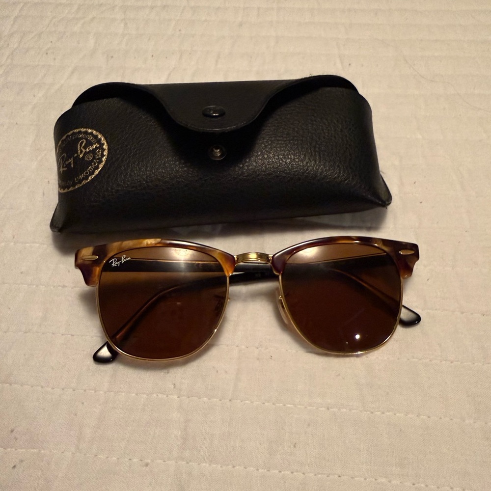 Ray-Ban ClubMaster Classic (Polished Havana)